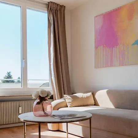 Louises Penthouse Mit Panorama-dachterasse Фридрихсхафен