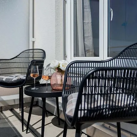 Louises Penthouse Mit Panorama-dachterasse Apartmán *